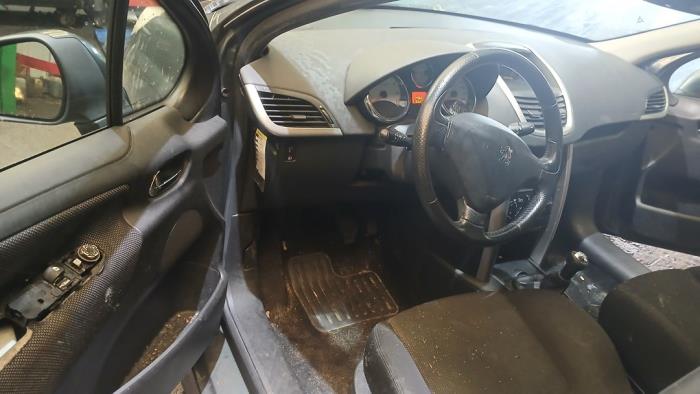 Peugeot 207 SW 1.4 16V Vti Sloopvoertuig (2009, Grijs)