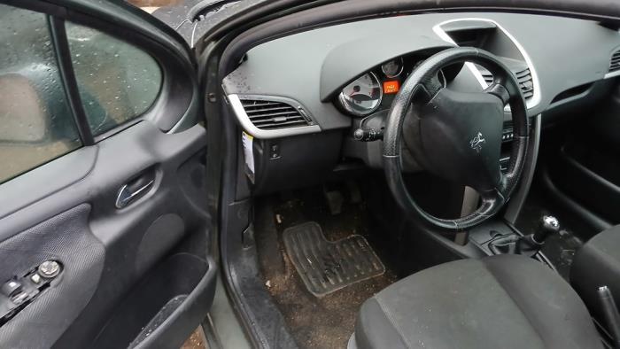 Peugeot 207 SW 1.4 16V Vti Sloopvoertuig (2009, Grijs)