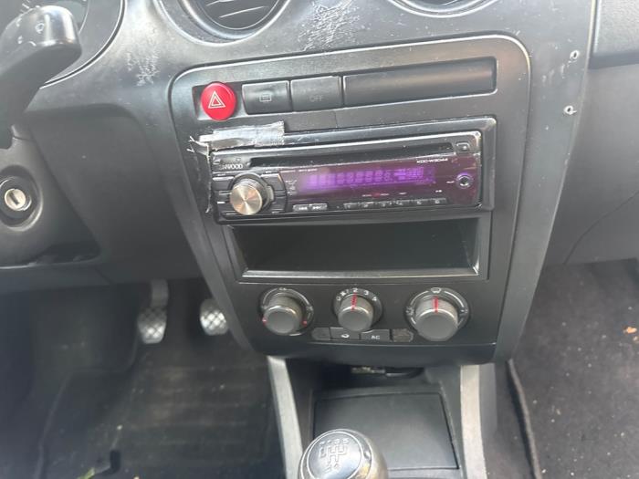 Seat Ibiza III 1.4 16V 75 Sloopvoertuig (2005, Zwart)