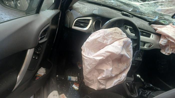 Citroen C3 1.4 16V VTi Sloopvoertuig (2011, Beige)