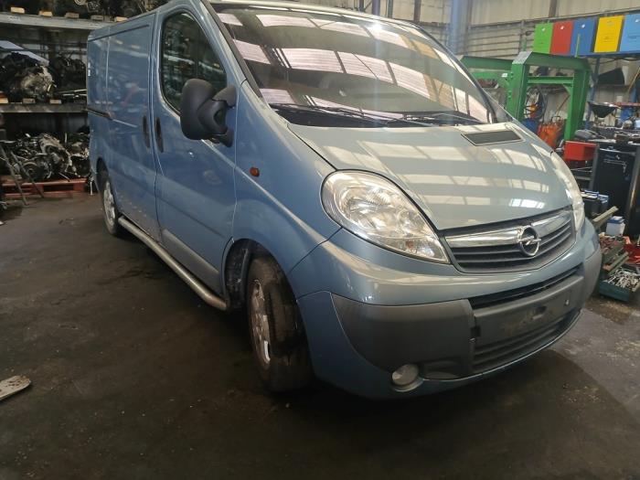 Opel Vivaro 2.5 CDTI 16V Sloopvoertuig (2010, Licht, Blauw)