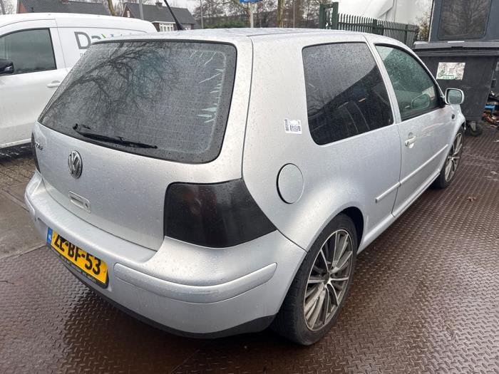 Volkswagen Golf IV 1.6 Sloopvoertuig (1999, Grijs)