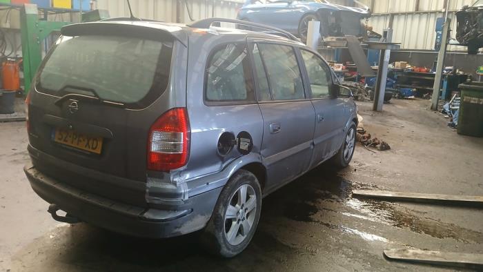 Opel Zafira 1.6 16V Sloopvoertuig (2004, Grijs)