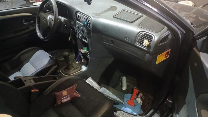 Volvo V40 2.0 16V Sloopvoertuig (2004, Zwart)