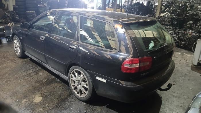 Volvo V40 2.0 16V Sloopvoertuig (2004, Zwart)