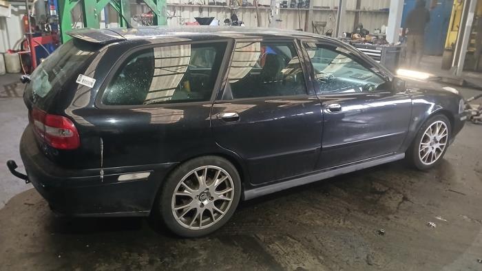 Volvo V40 2.0 16V Sloopvoertuig (2004, Zwart)