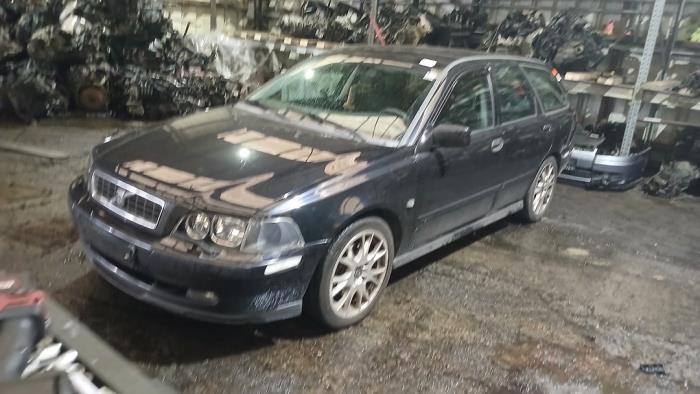Volvo V40 2.0 16V Sloopvoertuig (2004, Zwart)