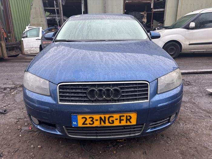 Audi A3 2.0 16V FSI Sloopvoertuig (2003, Blauw)