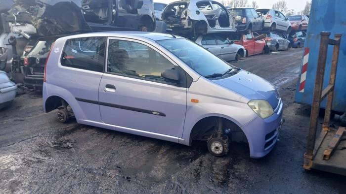 Daihatsu Cuore 1.0 12V DVVT Sloopvoertuig (2007, Paars)