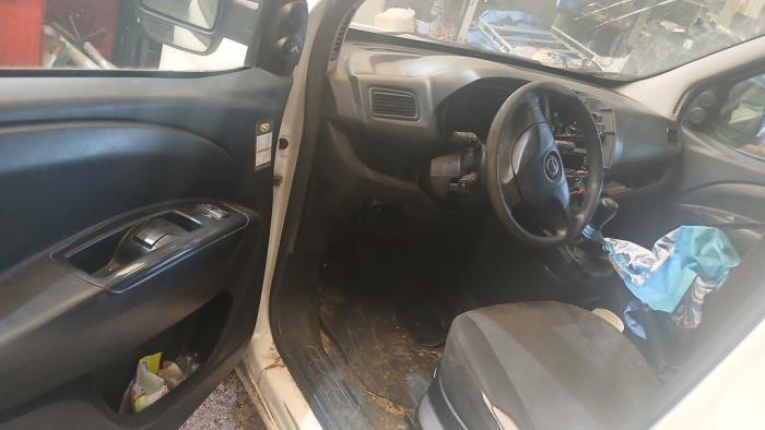 Opel Combo 1.3 CDTI 16V ecoFlex Sloopvoertuig (2016, Graniet)