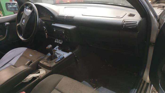 BMW 3 serie Compact 316i Sloopvoertuig (2000, Grijs)