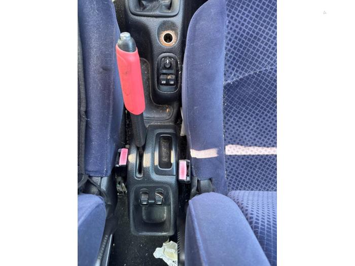 Peugeot 206 1.4 16V Sloopvoertuig (2005, Grijs)