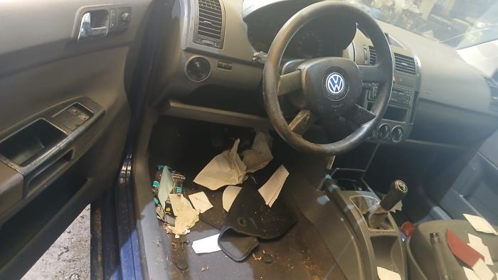 Volkswagen Polo IV 1.4 16V Sloopvoertuig (2003, Blauw)