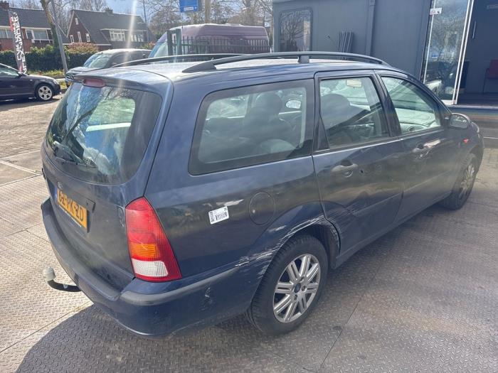 Ford Focus 1 Wagon 1.6 16V Sloopvoertuig (2004, Blauw)