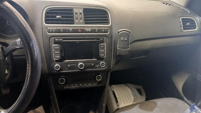 Volkswagen Polo V 1.2 TDI 12V BlueMotion Sloopvoertuig (2012, Zwart)