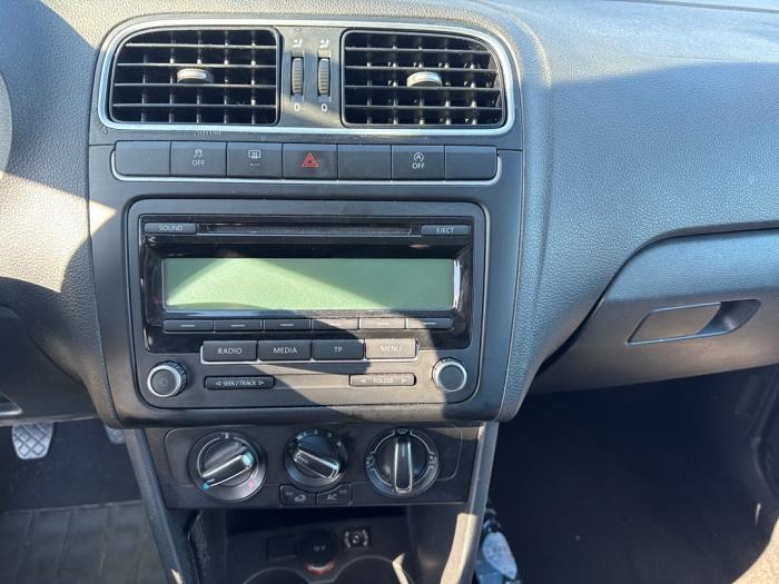 Volkswagen Polo V 1.2 TDI 12V BlueMotion Sloopvoertuig (2011, Blauw)