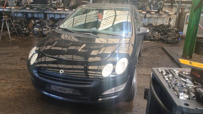 Smart Forfour 1.1 12V Sloopvoertuig (2005, Zwart)