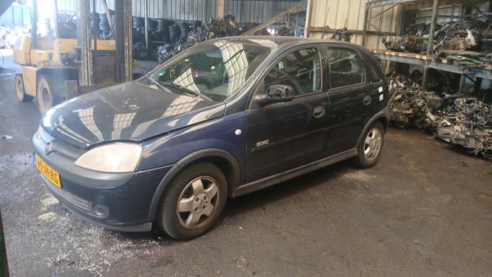 Opel Corsa C 1.4 16V Sloopvoertuig (2002, Blauw)