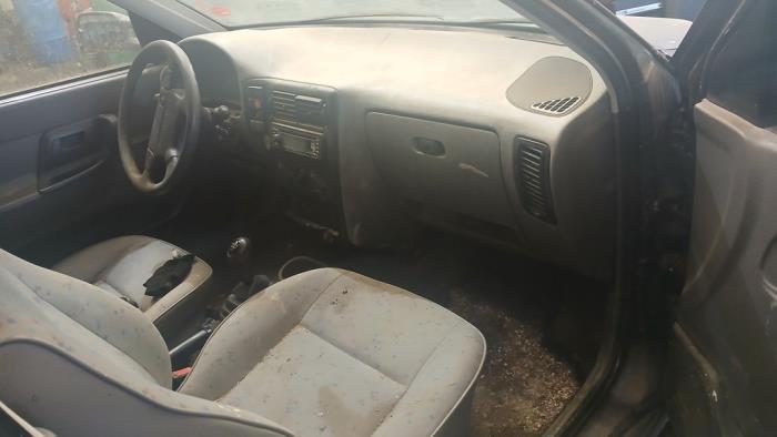 Volkswagen Caddy II 1.9 SDI Sloopvoertuig (2002, Graniet)