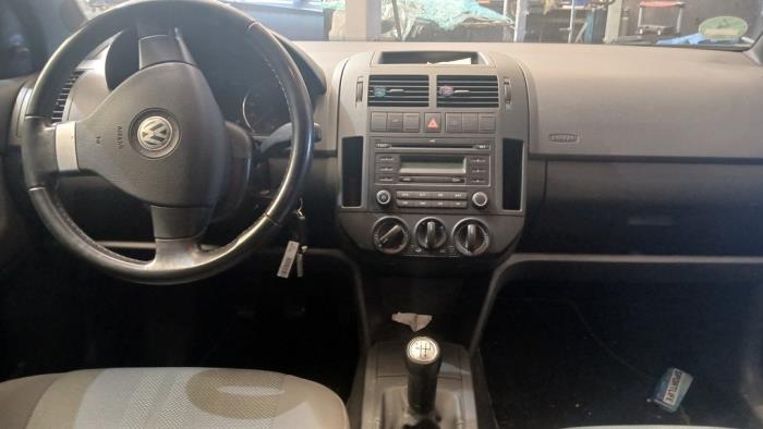 Volkswagen Polo IV 1.4 16V Sloopvoertuig (2009, Zwart)