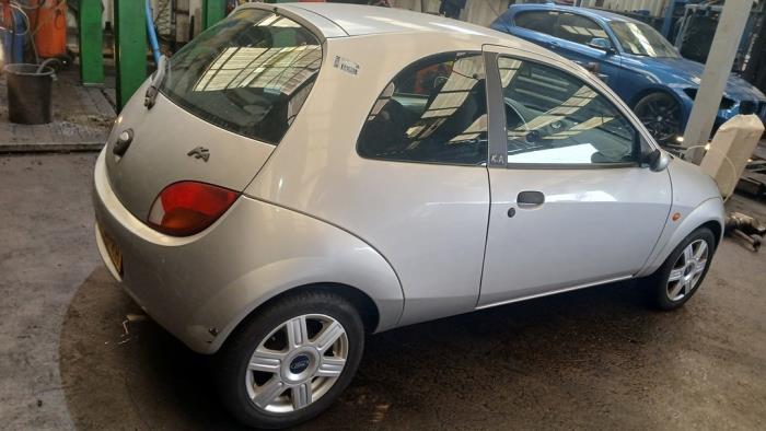 Ford Ka I 1.3i Sloopvoertuig (2005, Grijs)