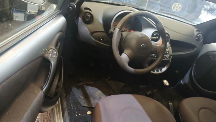 Ford Ka I 1.3i Sloopvoertuig (2005, Grijs)