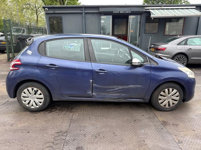 Peugeot 208 I 1.2 Vti 12V PureTech 82 Sloopvoertuig (2012, Blauw)