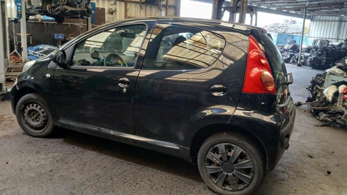 Peugeot 107 1.0 12V Sloopvoertuig (2010, Zwart)