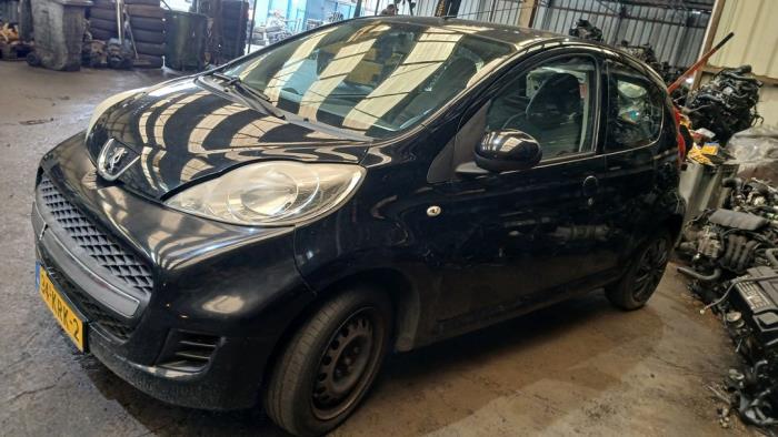 Peugeot 107 1.0 12V Sloopvoertuig (2010, Zwart)