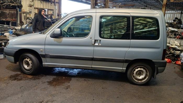 Peugeot Partner Combispace 1.6 16V Sloopvoertuig (2002, Grijs)
