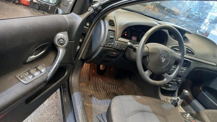 Renault Laguna II Grandtour 1.6 16V Sloopvoertuig (2005, Grijs)