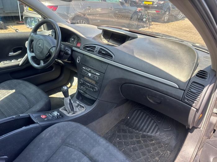 Renault Laguna II Grandtour 1.6 16V Sloopvoertuig (2005, Grijs)