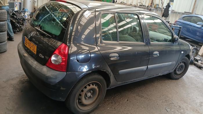 Renault Clio II 1.4 16V Sloopvoertuig (2003, Zwart)