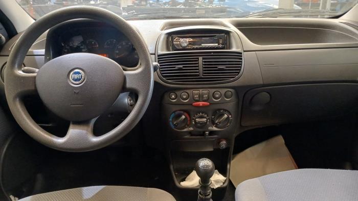 Fiat Punto II 1.2 60 S Sloopvoertuig (2004, Blauw)