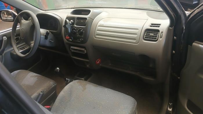 Suzuki Ignis 1.3 16V Sloopvoertuig (2001, Zwart)