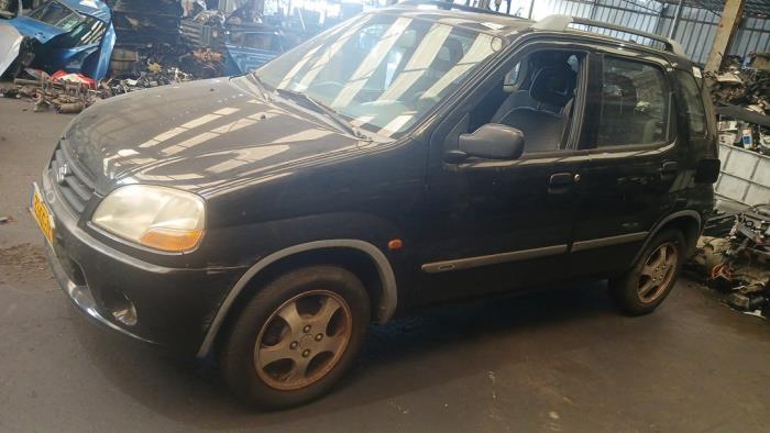 Suzuki Ignis 1.3 16V Sloopvoertuig (2001, Zwart)
