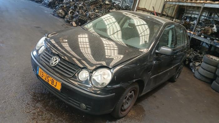 Volkswagen Polo IV 1.4 16V Sloopvoertuig (2002, Zwart)