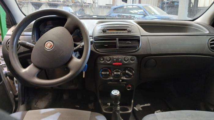 Fiat Punto II 1.2 60 S Sloopvoertuig (2008, Grijs)
