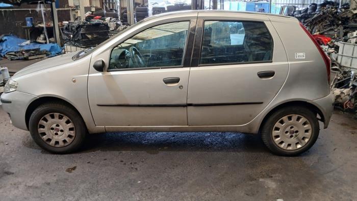 Fiat Punto II 1.2 60 S Sloopvoertuig (2008, Grijs)
