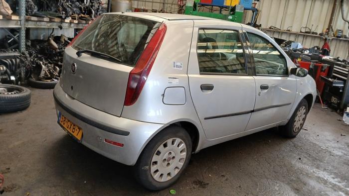 Fiat Punto II 1.2 60 S Sloopvoertuig (2008, Grijs)