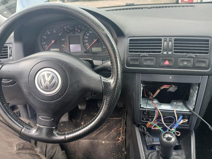 Volkswagen Bora 1.6 16V Sloopvoertuig (2004, Blauw)