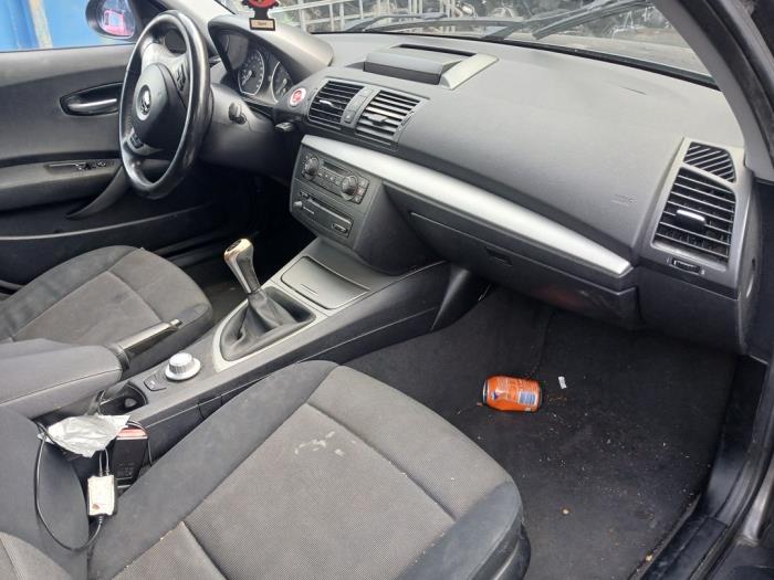 BMW 1 serie 116i 1.6 16V Sloopvoertuig (2005, Grijs)