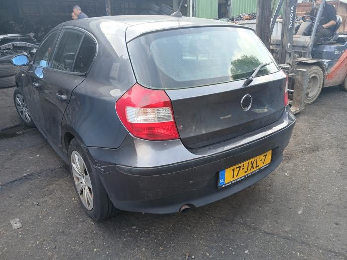 BMW 1 serie 116i 1.6 16V Sloopvoertuig (2005, Grijs)