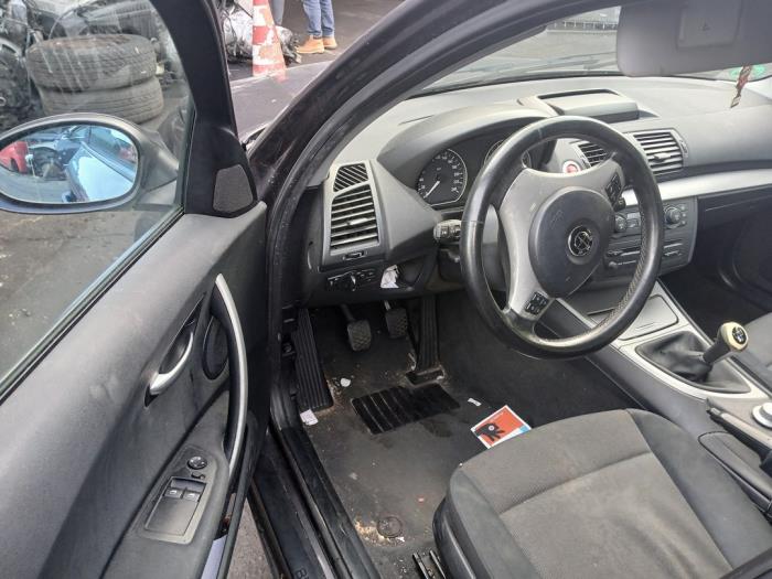 BMW 1 serie 116i 1.6 16V Sloopvoertuig (2005, Grijs)