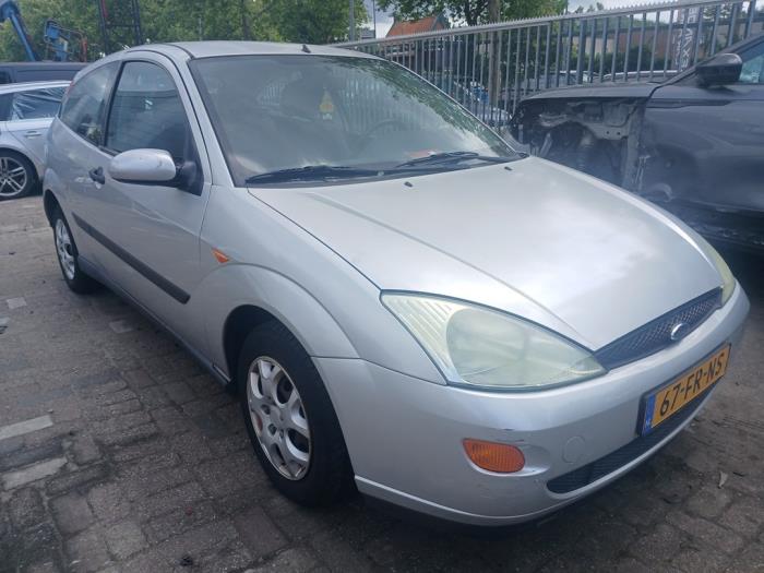 Ford Focus 1 1.6 16V Sloopvoertuig (2000, Grijs)