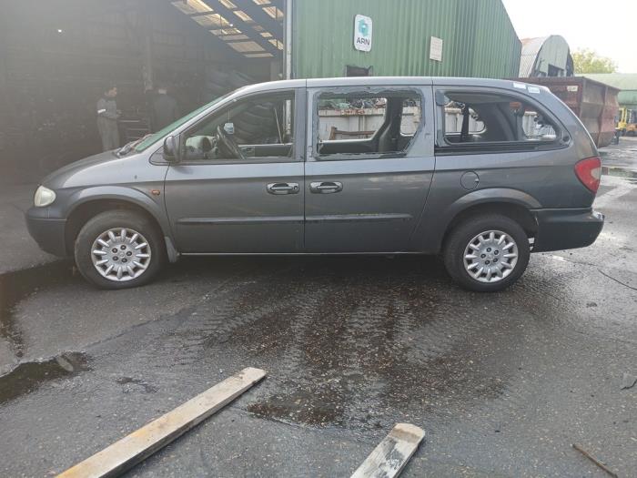 Chrysler Voyager/Grand Voyager 3.3 V6 Sloopvoertuig (2004, Grijs)