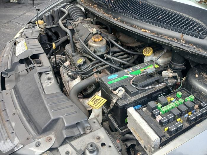 Chrysler Voyager/Grand Voyager 3.3 V6 Sloopvoertuig (2004, Grijs)
