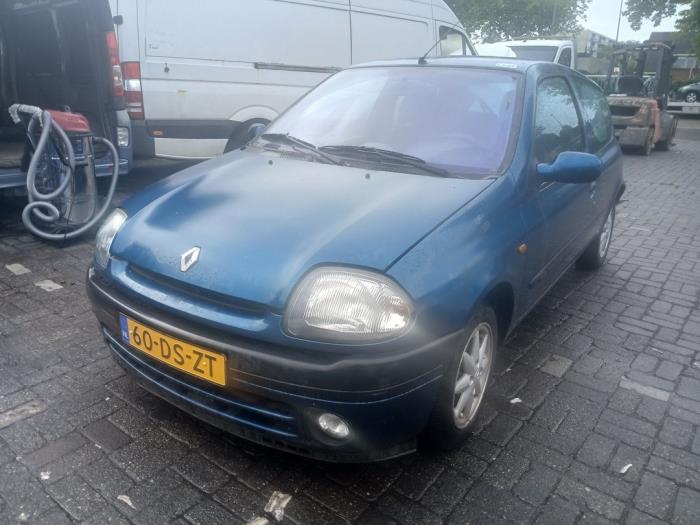 Renault Clio II 1.6 RN, RT Sloopvoertuig (1999, Blauw)