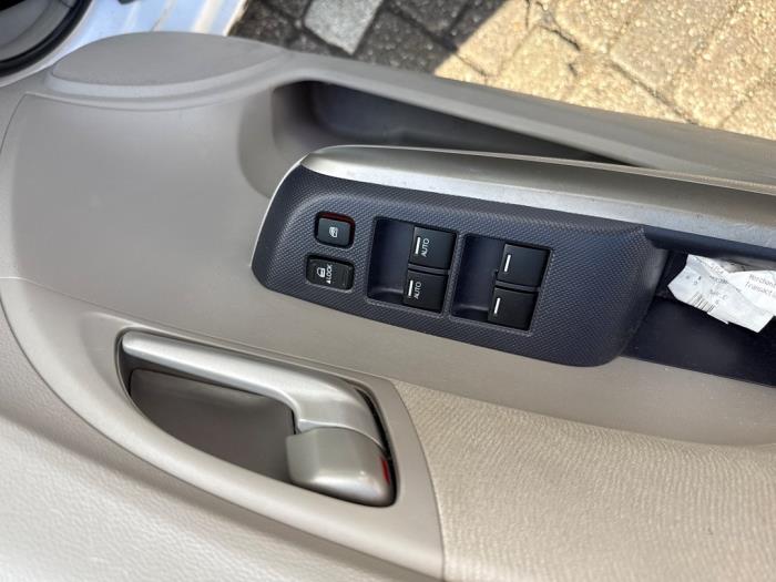 Honda Insight 1.3 16V VTEC Sloopvoertuig (2009, Wit)