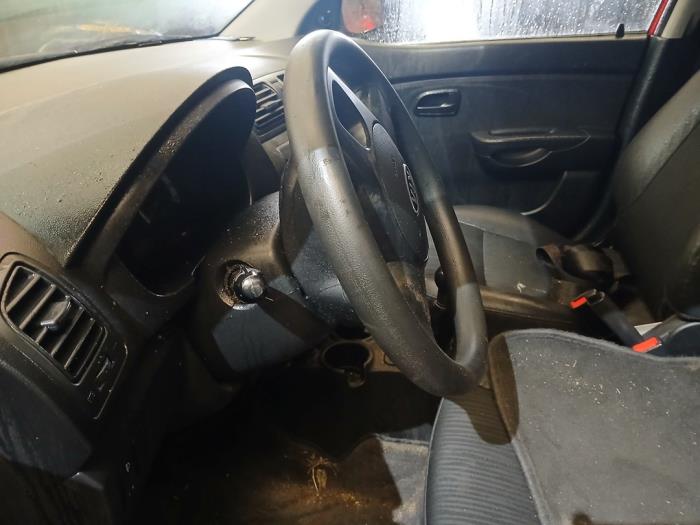 Kia Picanto 1.0 12V Sloopvoertuig (2010, Rood)